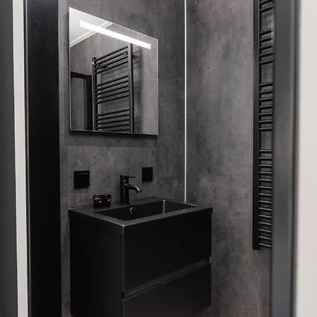 House With Three Bathrooms, On A Holiday Park
